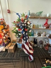 American Flag – MAGGIE'S FLORIST AND GIFTS, Decatur AL