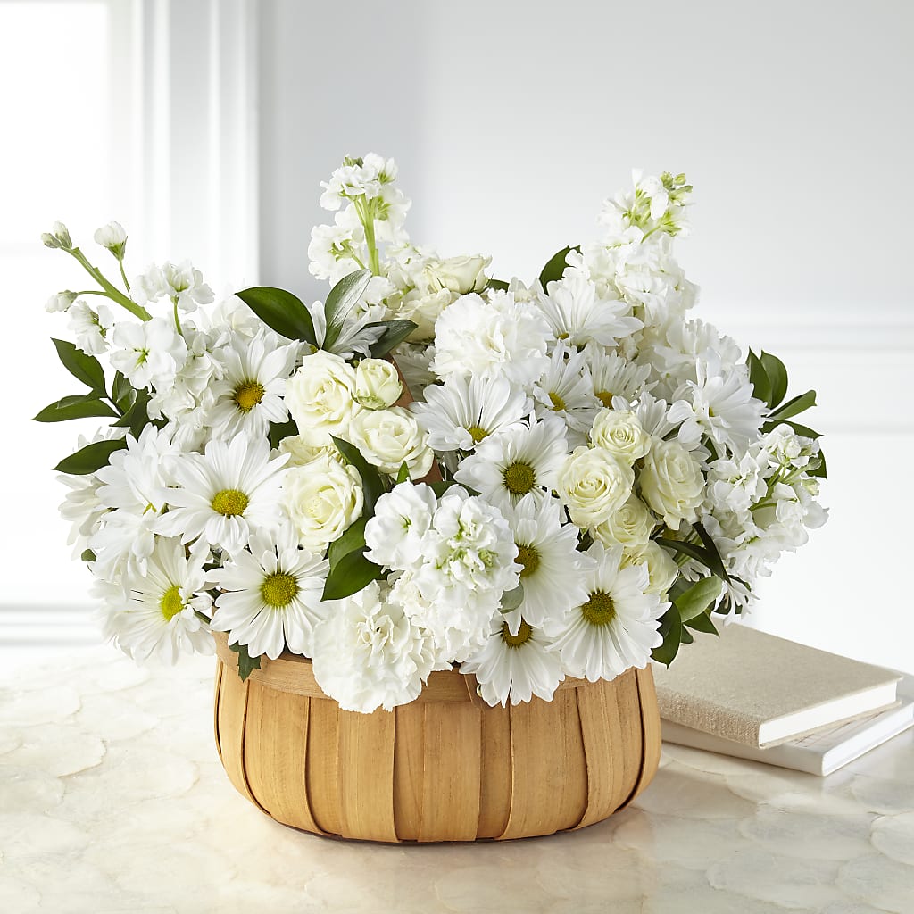 Graceful Garden Basket – MAGGIE'S FLORIST AND GIFTS, Decatur AL