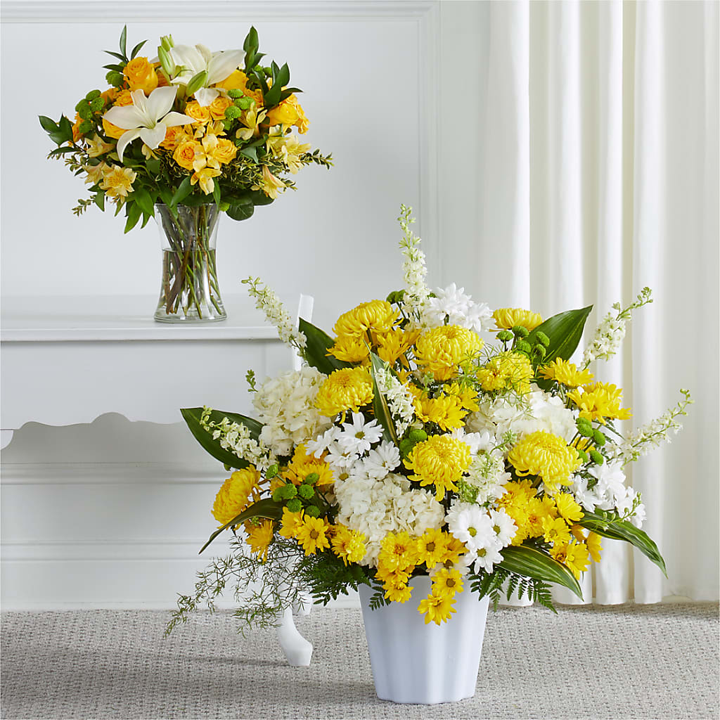 Warm Remembrance Bundles – MAGGIE'S FLORIST AND GIFTS, Decatur AL