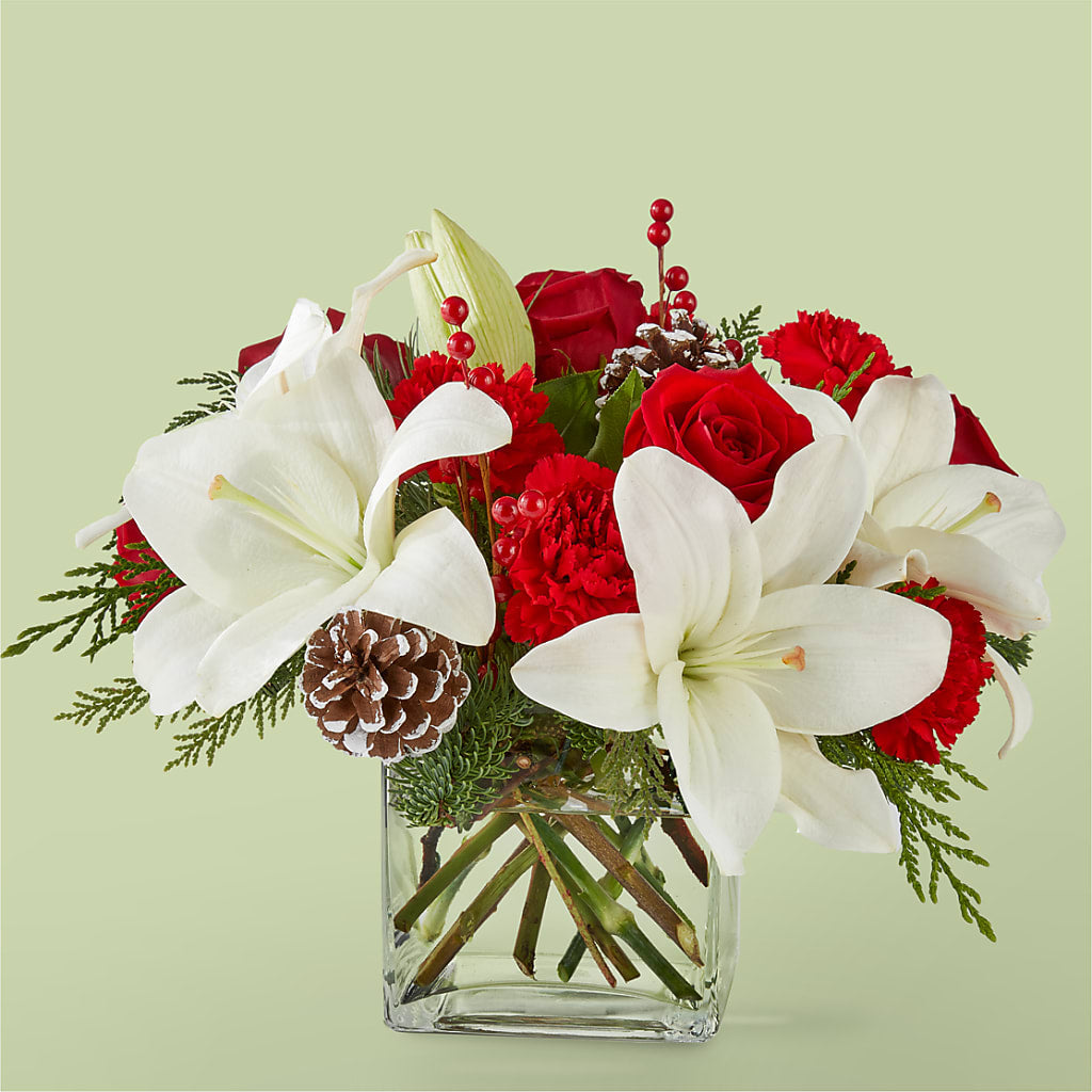 Glistening Icicles Bouquet – MAGGIE'S FLORIST AND GIFTS, Decatur AL