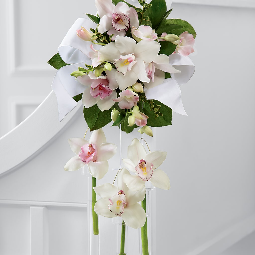 Perfect Entrance Pew Arrangement – MAGGIE'S FLORIST AND GIFTS, Decatur AL