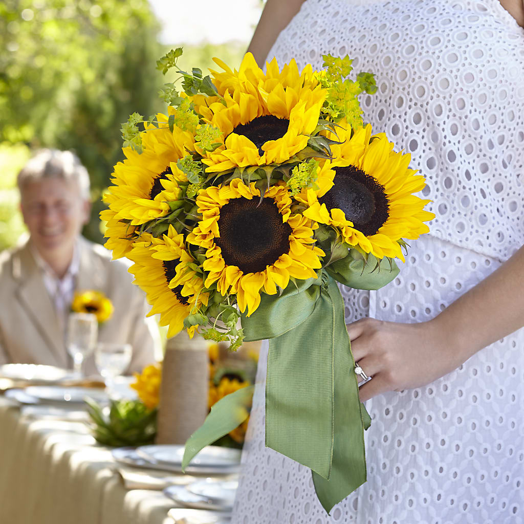 Free Spirit Bouquet – MAGGIE'S FLORIST AND GIFTS, Decatur AL