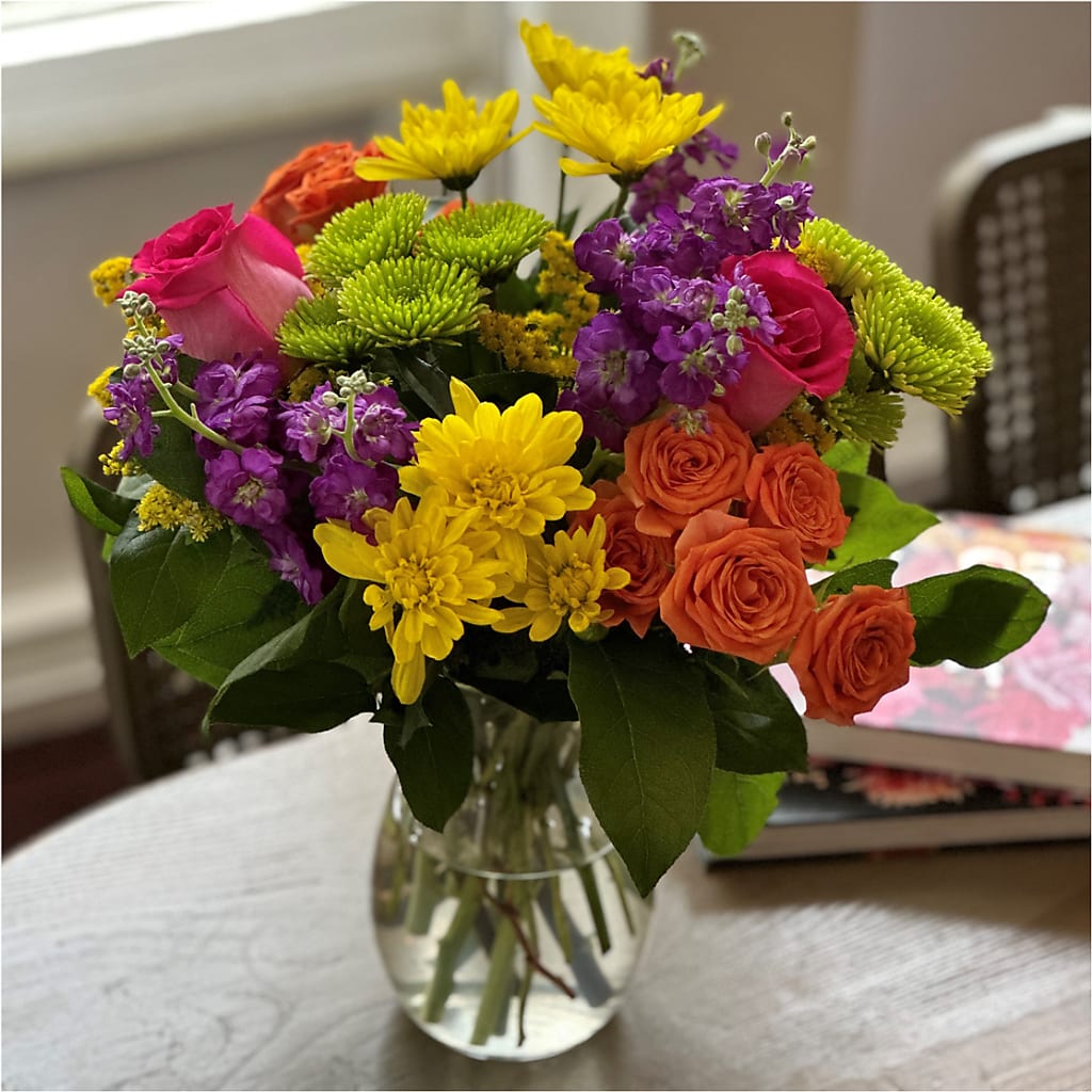 Bold & Bright – A Florist Original – MAGGIE'S FLORIST AND GIFTS, Decatur AL