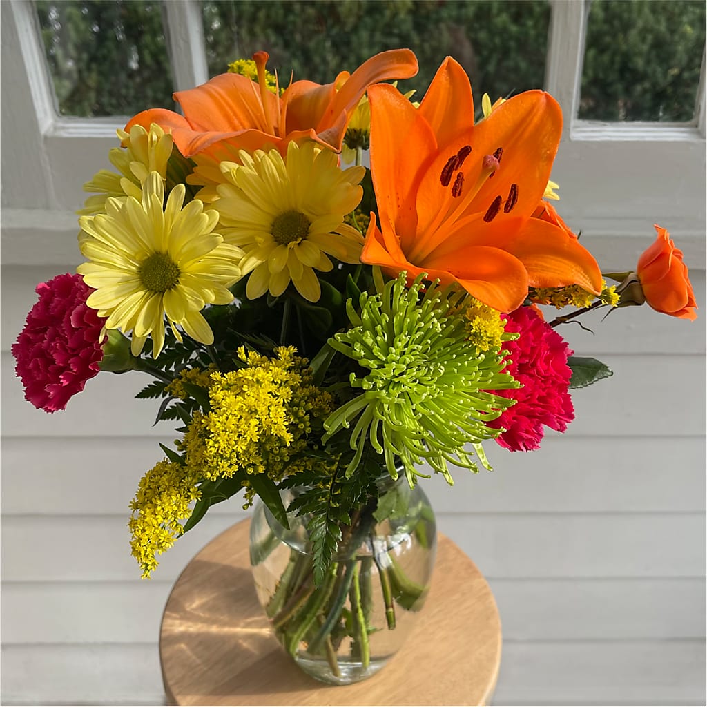 Bold & Bright – A Florist Original – MAGGIE'S FLORIST AND GIFTS, Decatur AL