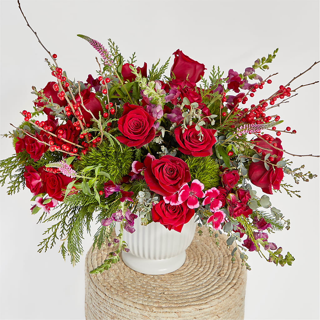 Big Red Bow Bouquet – MAGGIE'S FLORIST AND GIFTS, Decatur AL