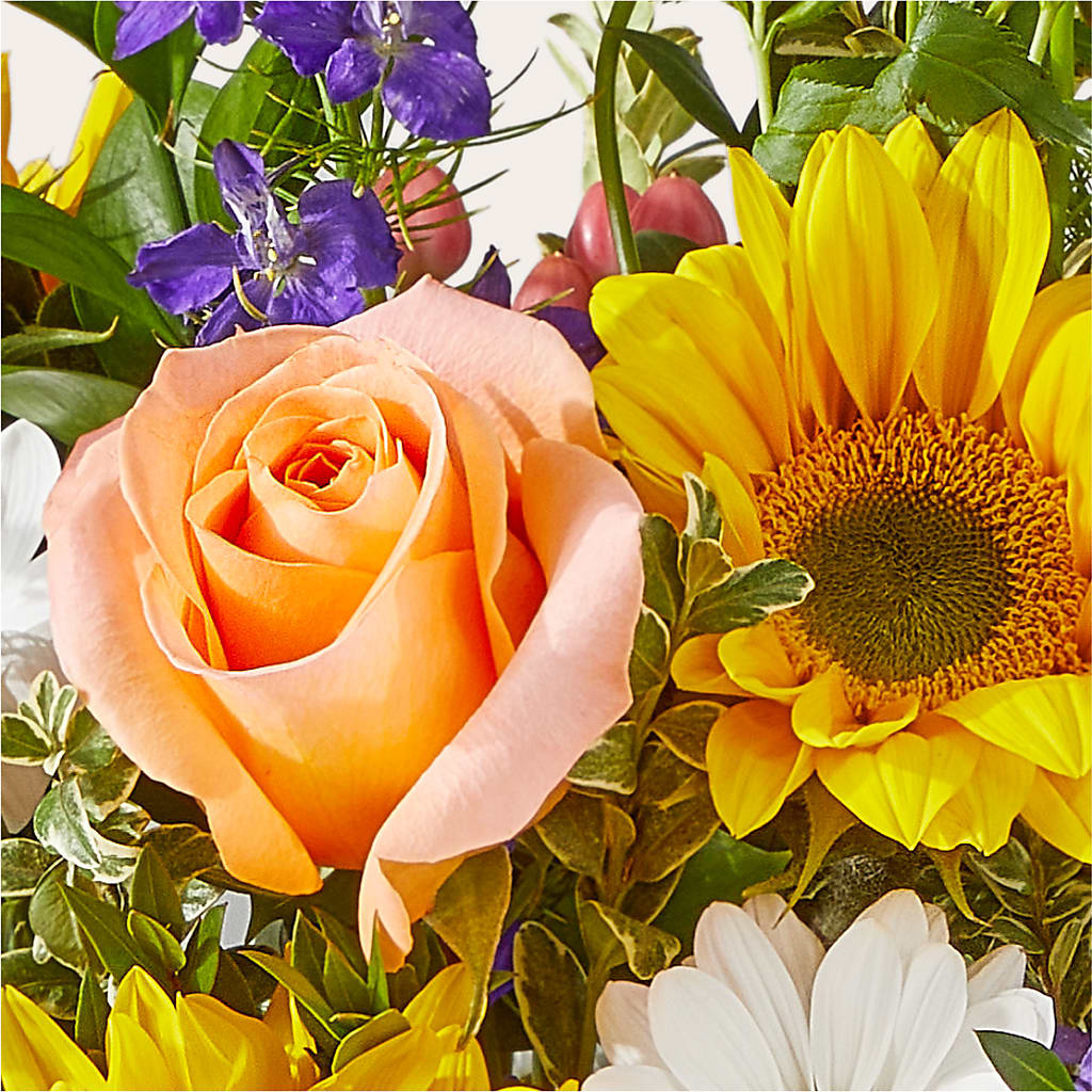 The Good Life Bouquet – MAGGIE'S FLORIST AND GIFTS, Decatur AL
