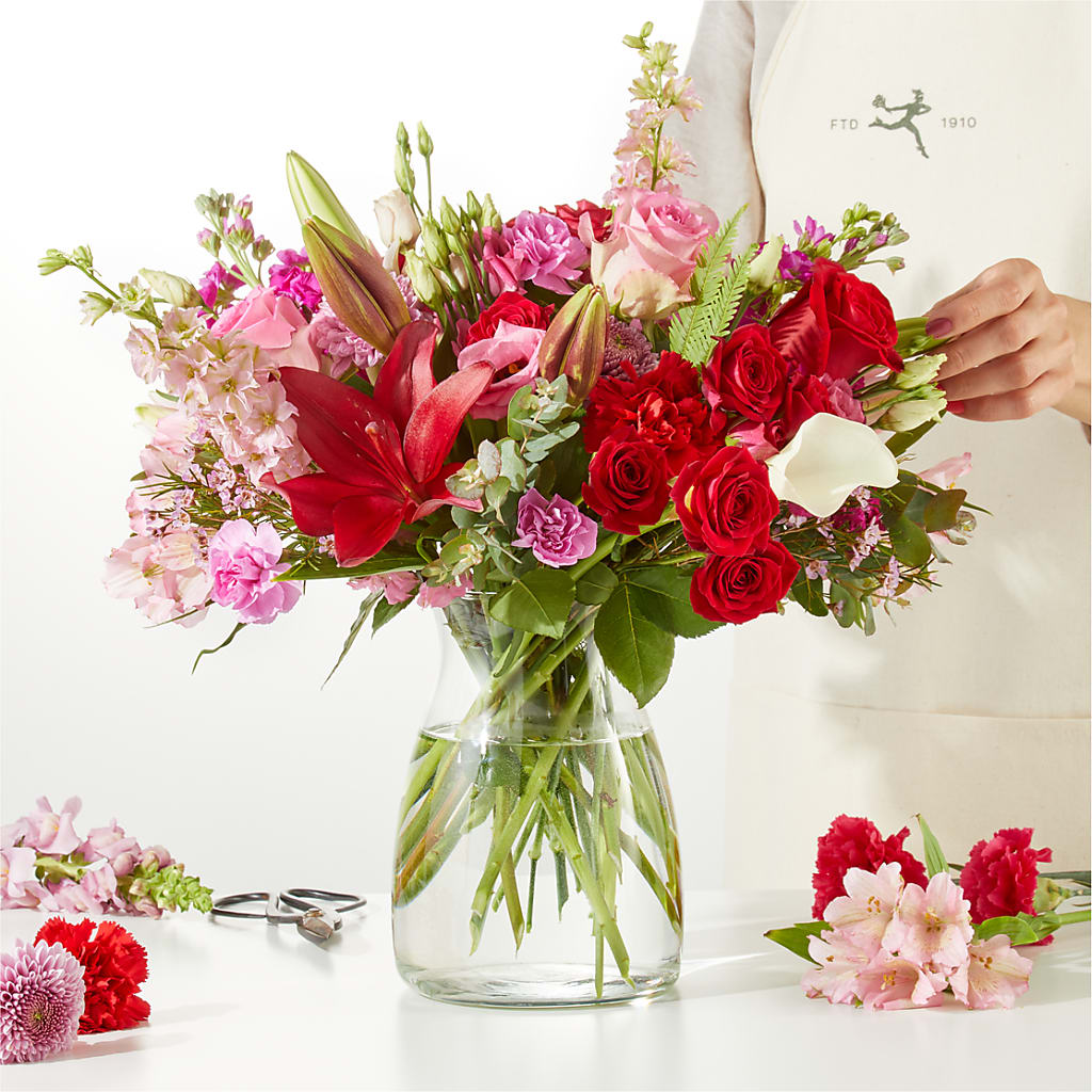 Together Forever - A Florist Original – MAGGIE'S FLORIST AND GIFTS, Decatur AL