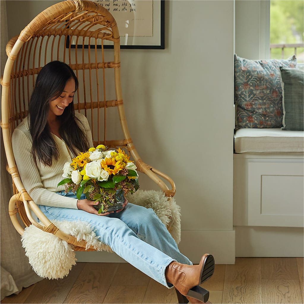 Luminous Morning Bouquet – MAGGIE'S FLORIST AND GIFTS, Decatur AL