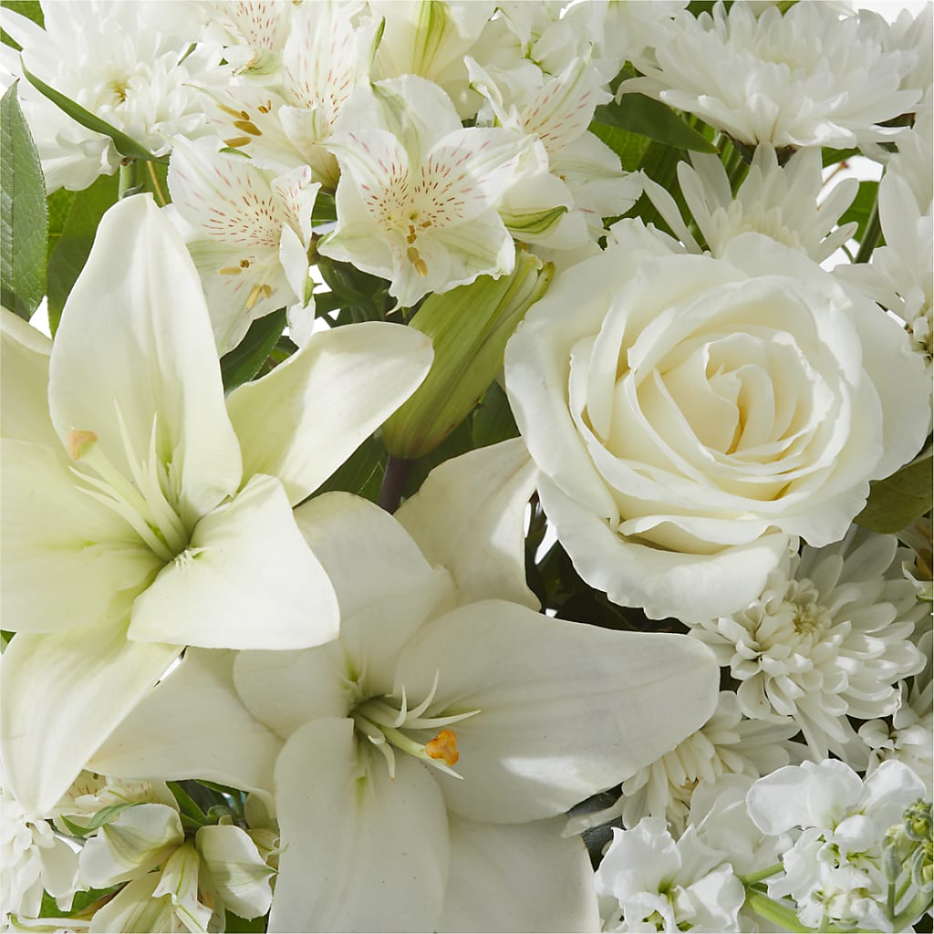Peaceful Reflections Arrangement – MAGGIE'S FLORIST AND GIFTS, Decatur AL