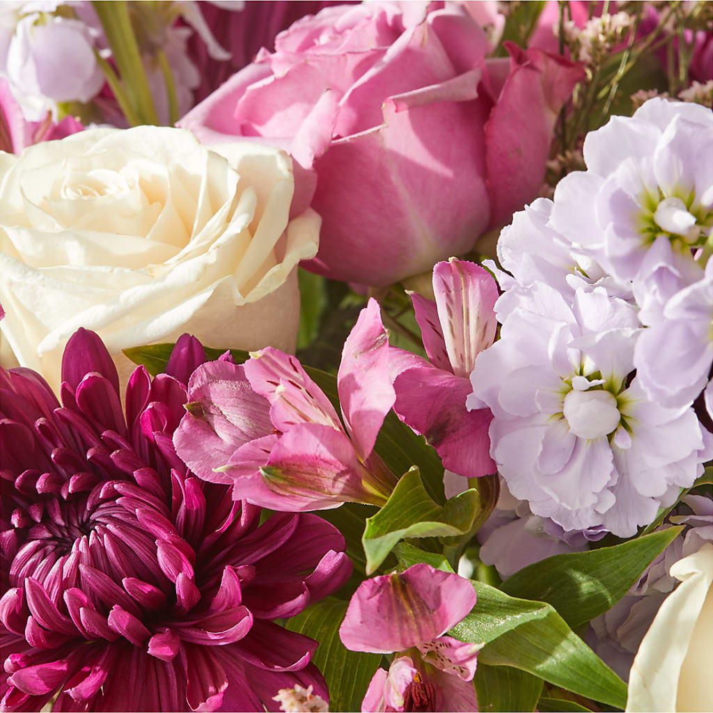 Amethyst Dreams Bouquet – MAGGIE'S FLORIST AND GIFTS, Decatur AL