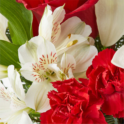 Holiday Season Bouquet – MAGGIE'S FLORIST AND GIFTS, Decatur AL