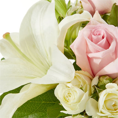 Kindhearted Bouquet – MAGGIE'S FLORIST AND GIFTS, Decatur AL