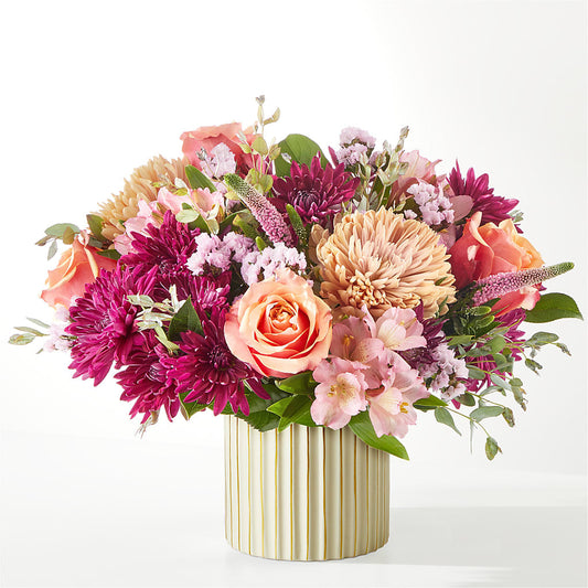 Berry Cobbler Bouquet with Ivory Vase – MAGGIE'S FLORIST AND GIFTS, Decatur AL