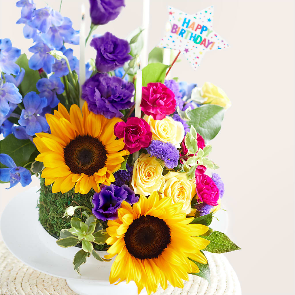 Star of the Day Floral Cake – MAGGIE'S FLORIST AND GIFTS, Decatur AL