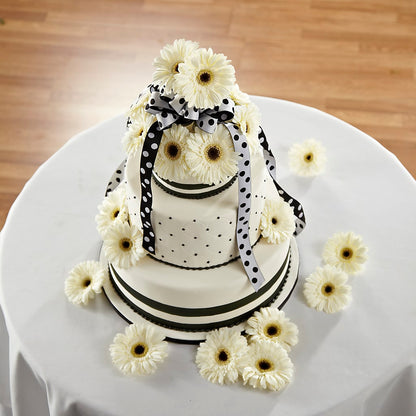 Simple Sophistication Cake Décor – MAGGIE'S FLORIST AND GIFTS, Decatur AL