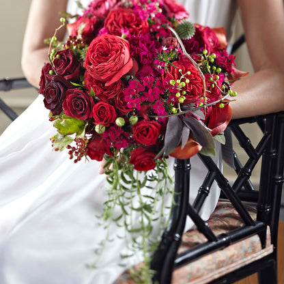 Pure Grace Bouquet  – MAGGIE'S FLORIST AND GIFTS, Decatur AL