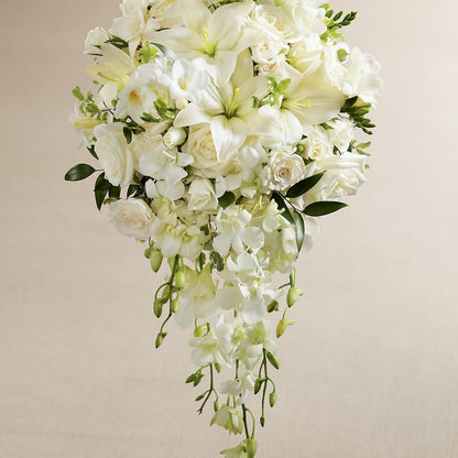 White Wonders Bouquet – MAGGIE'S FLORIST AND GIFTS, Decatur AL